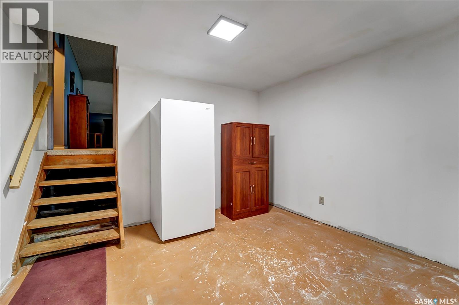 703 Candle Court, Saskatoon, SK