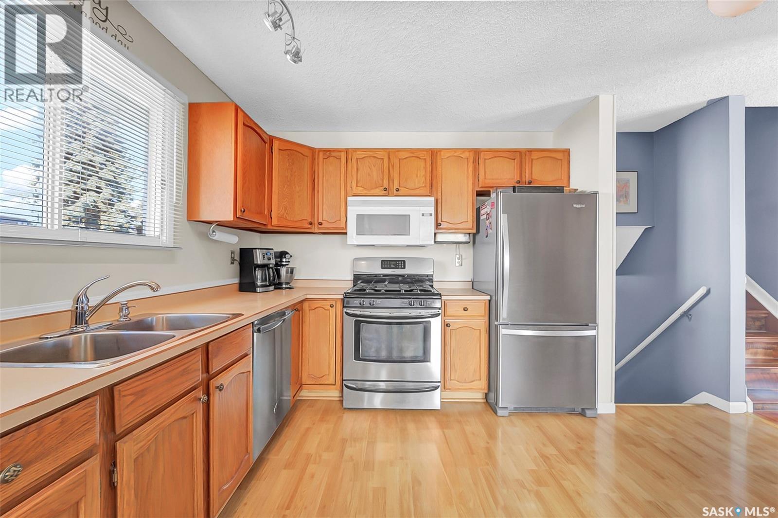 703 Candle Court, Saskatoon, SK