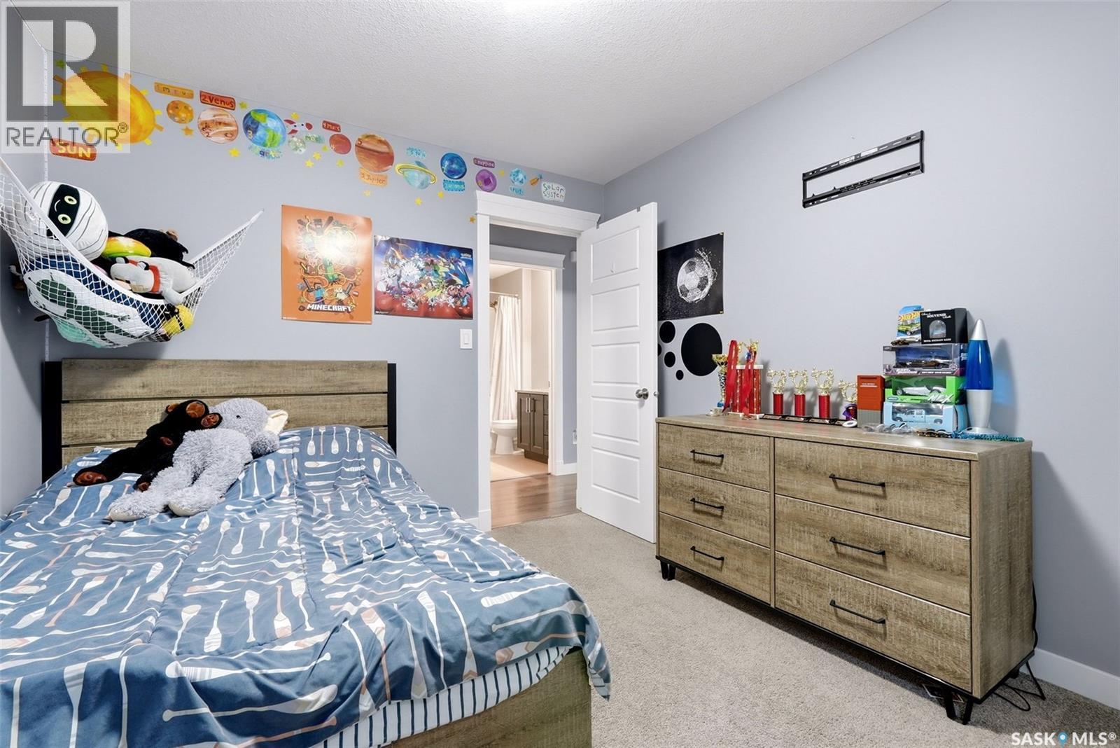 6920 Maple Ridge Drive, Regina, SK