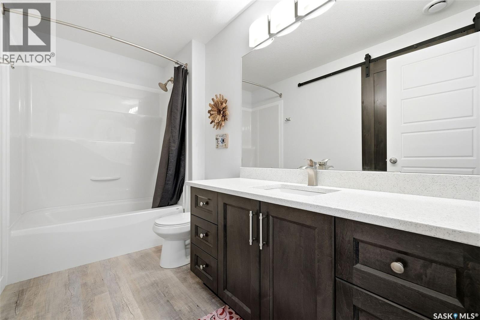 6920 Maple Ridge Drive, Regina, SK