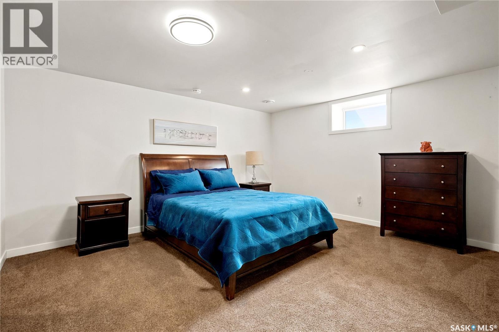 35 Penfold Place, Regina, SK