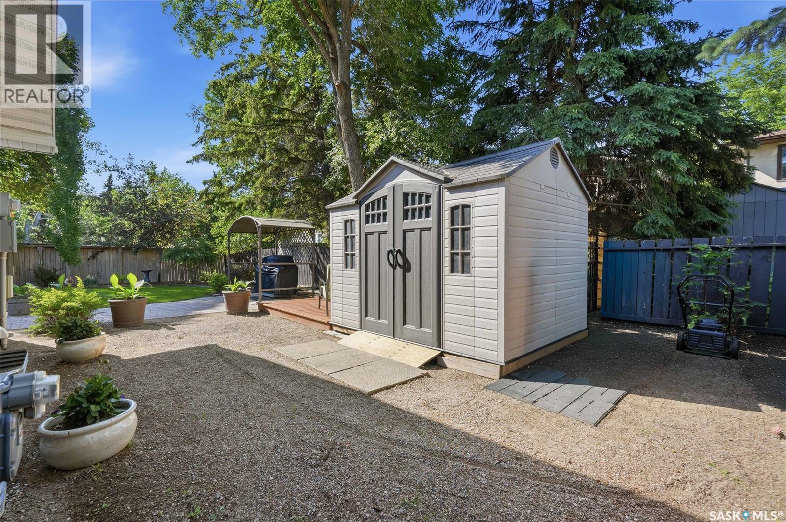 35 Penfold Place, Regina, SK
