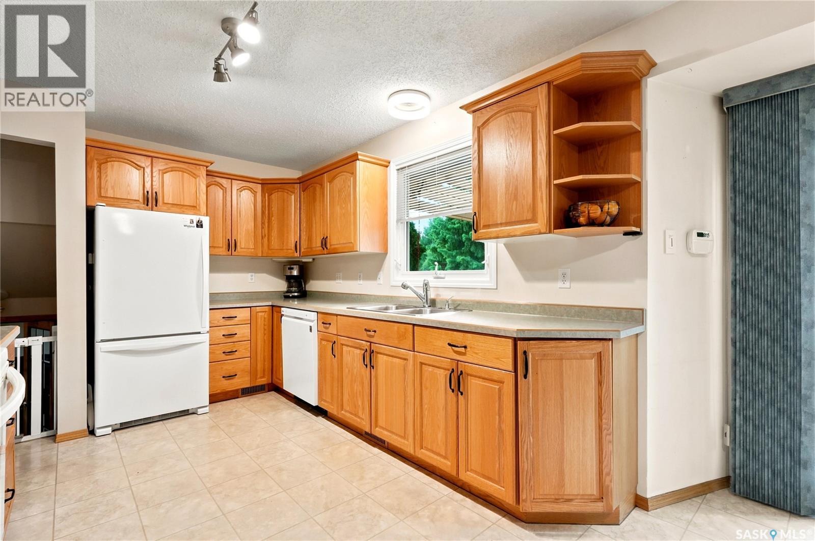 430 Manning Lane, Saskatoon, SK