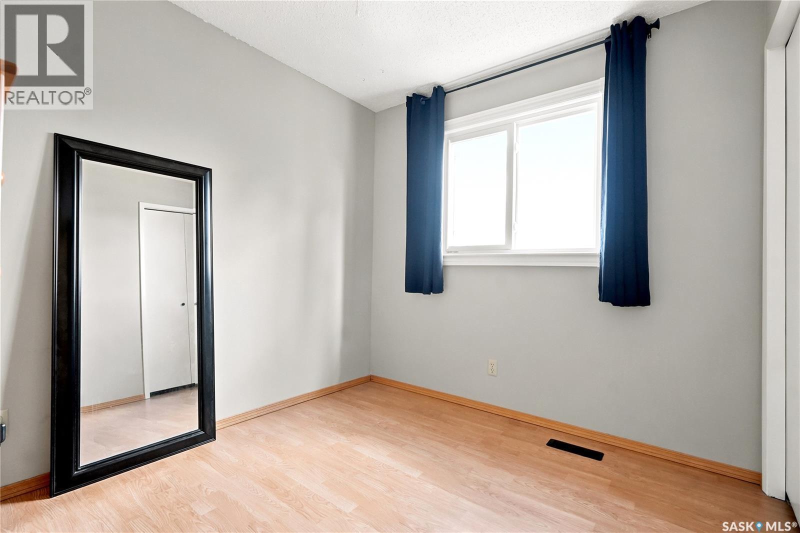 430 Manning Lane, Saskatoon, SK