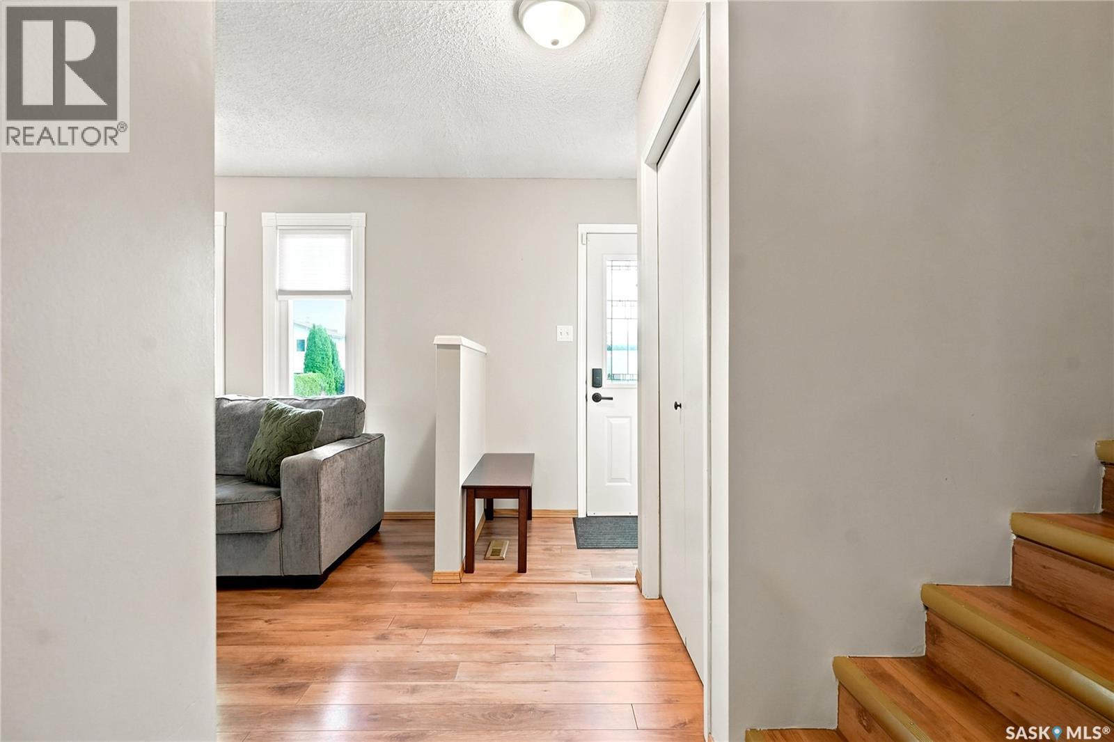 430 Manning Lane, Saskatoon, SK