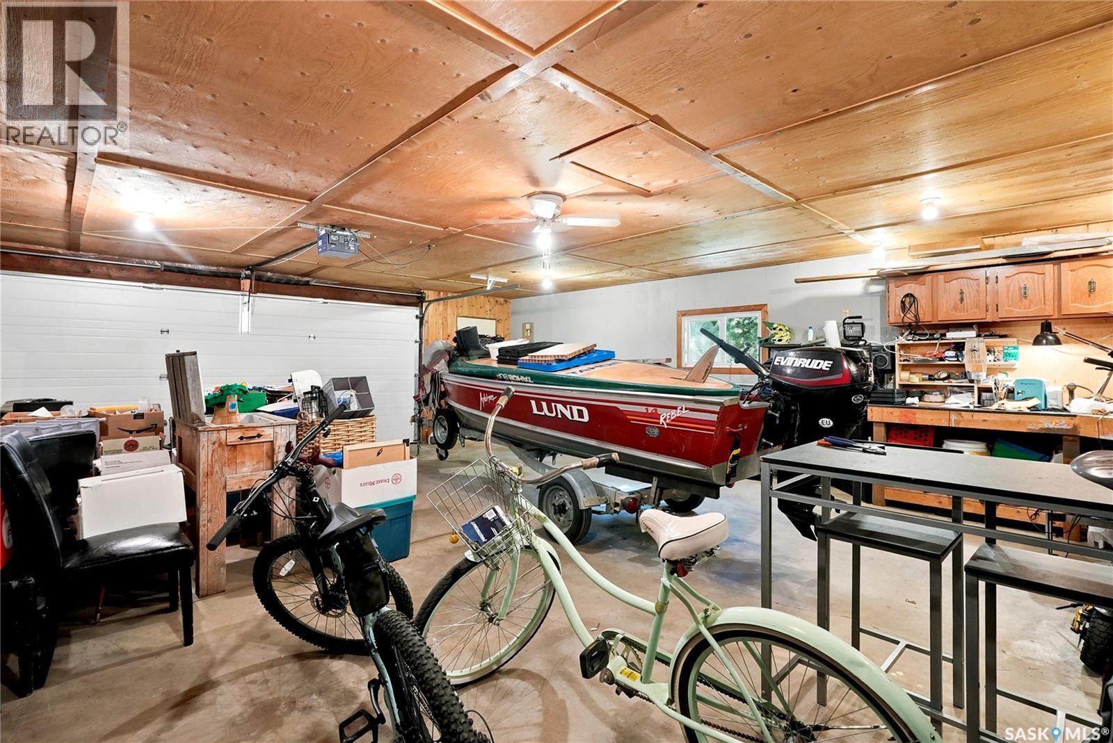 430 Manning Lane, Saskatoon, SK