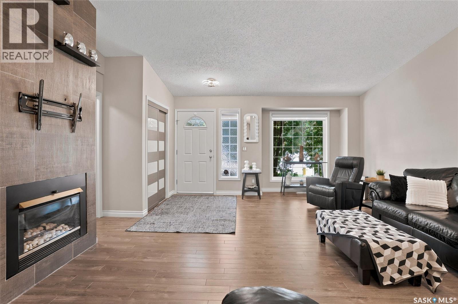 103 Bornstein Crescent, Saskatoon, SK