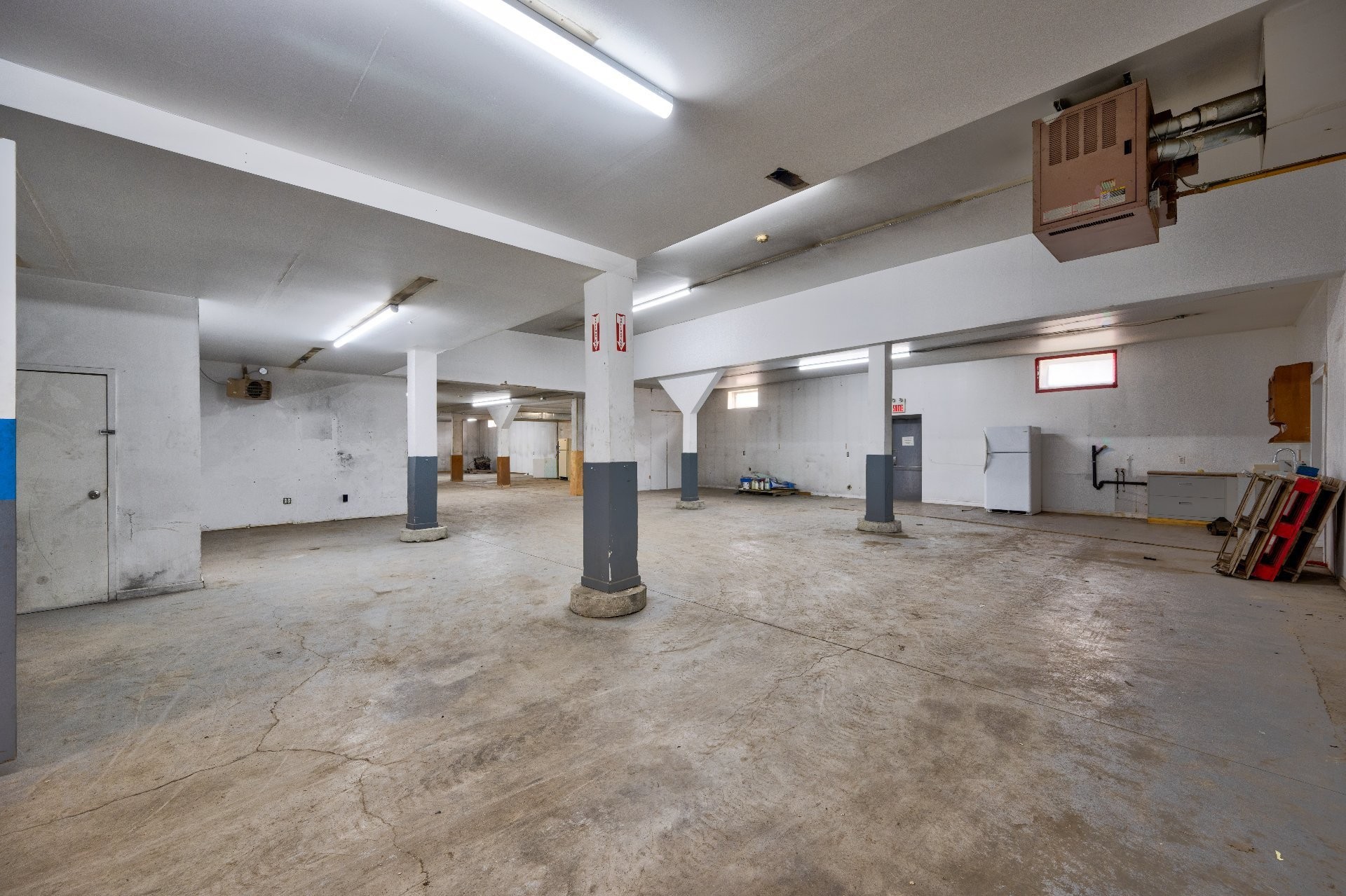 Autre - 878 - 880 Rue Principale, Saint-Blaise-Sur-Richelieu, QC - Indoor Photo Showing Garage
