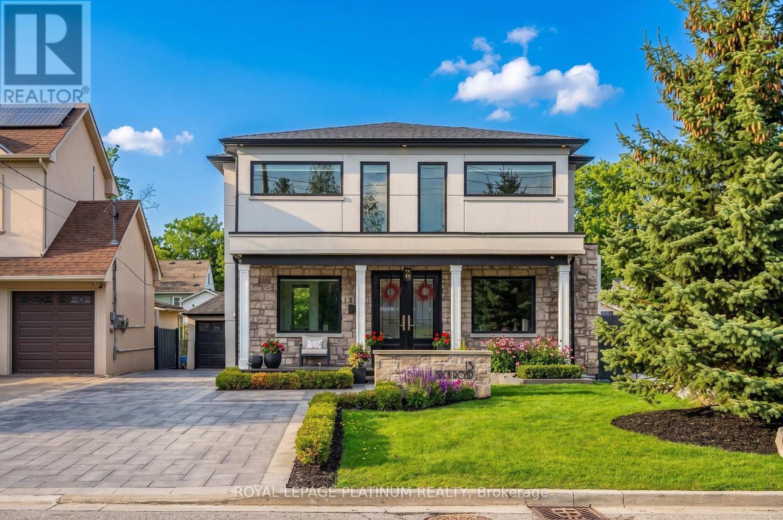 13 Arch Road, Mississauga, ON