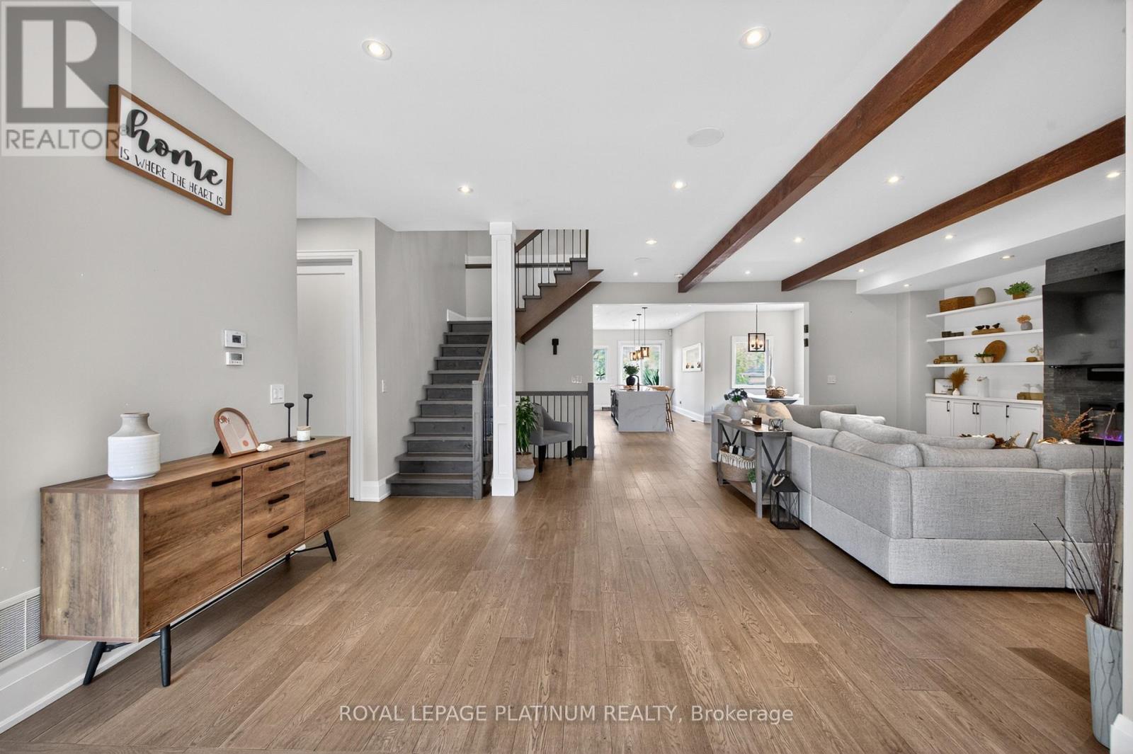 13 Arch Road, Mississauga, ON