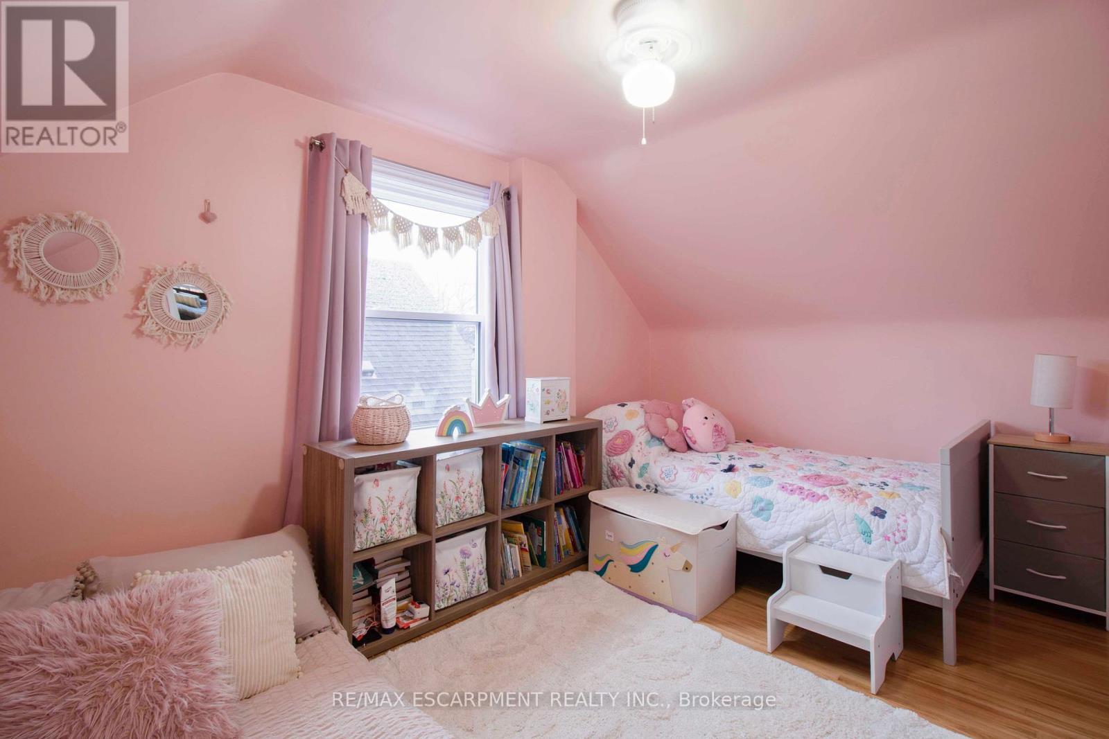149 East 34Th Street, Hamilton, ON
