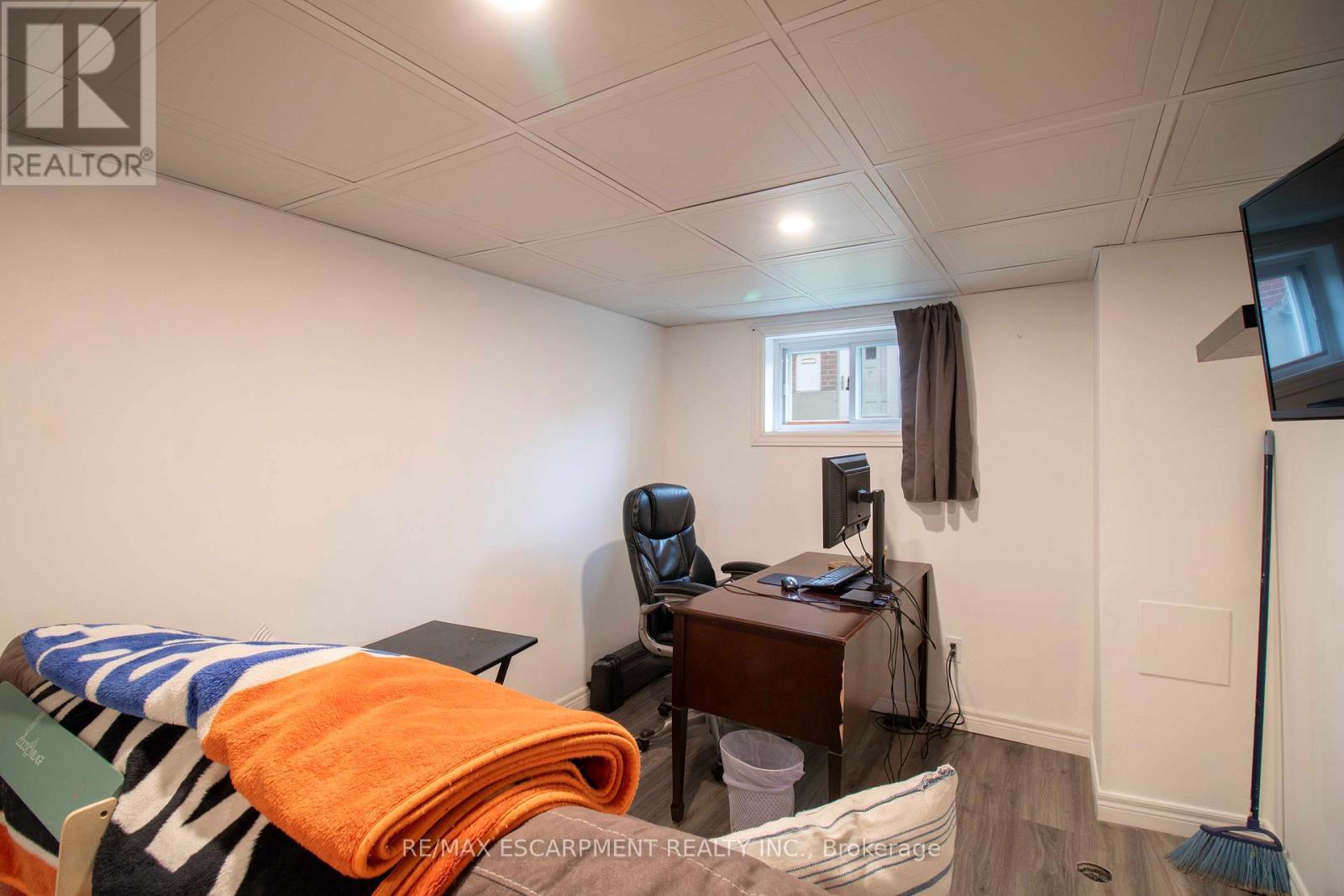 149 East 34Th Street, Hamilton, ON