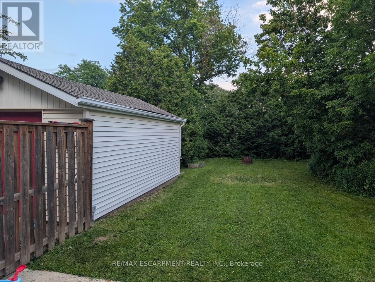 149 East 34Th Street, Hamilton, ON