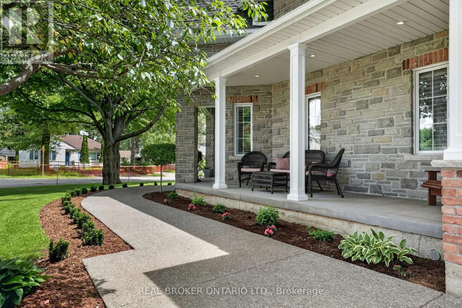 41 Cameron Drive, Hamilton, ON