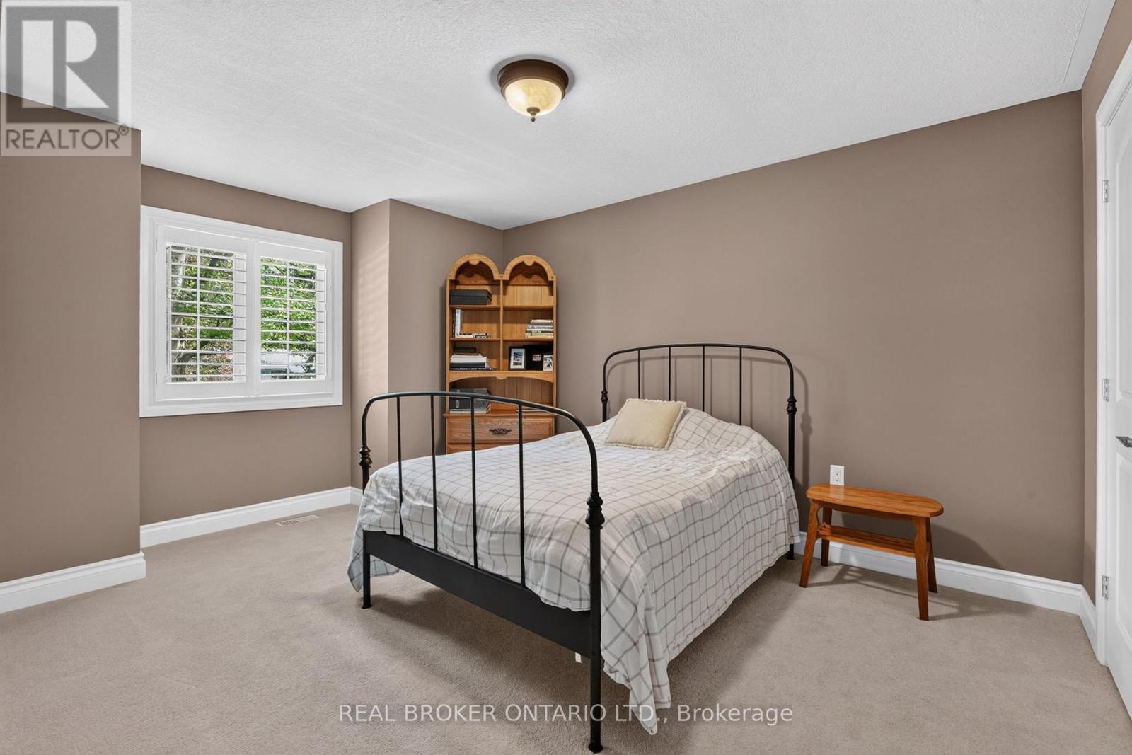 41 Cameron Drive, Hamilton, ON