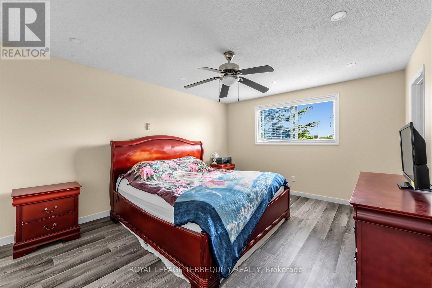 746 Limeridge Road E, Hamilton, ON
