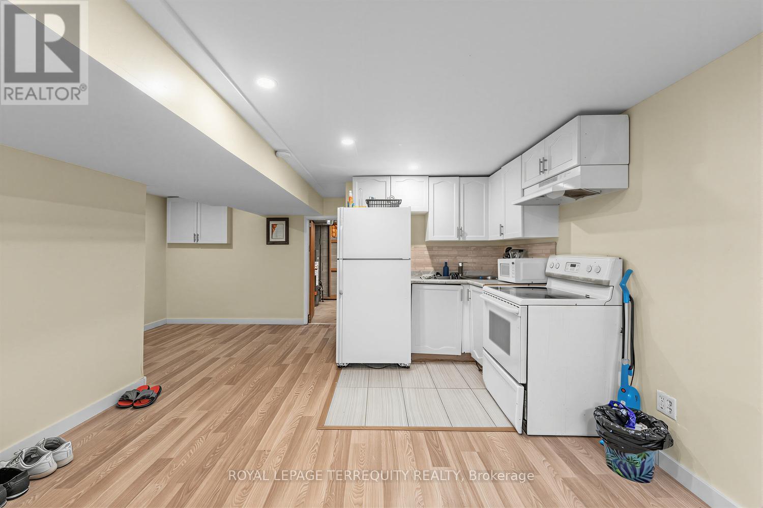 746 Limeridge Road E, Hamilton, ON