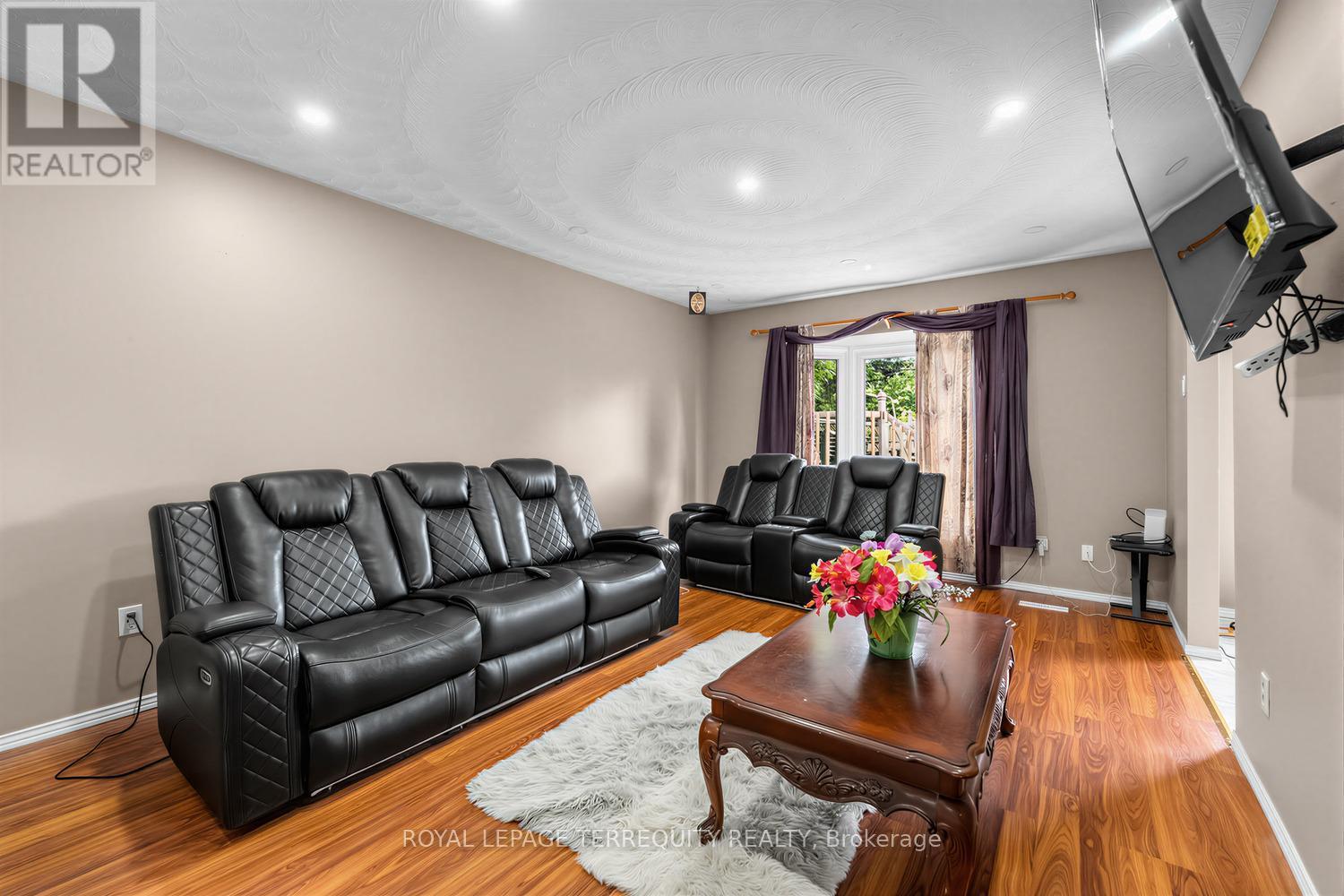 746 Limeridge Road E, Hamilton, ON