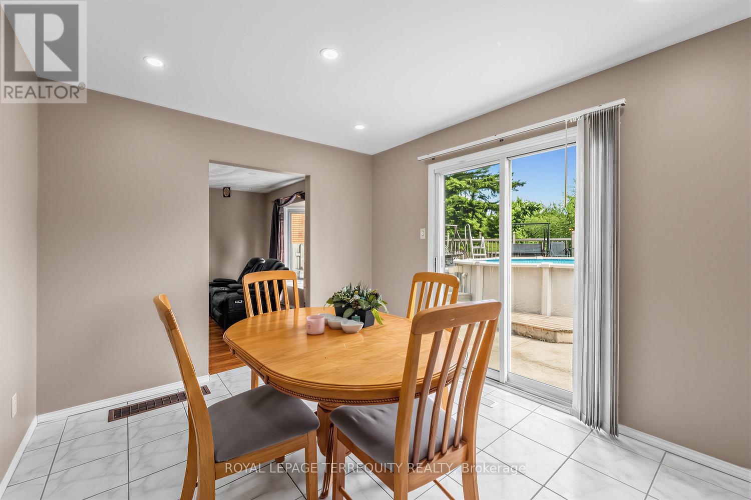 746 Limeridge Road E, Hamilton, ON