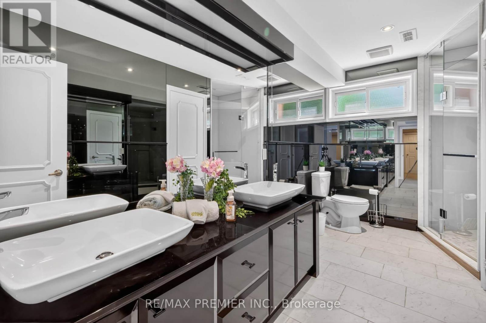 35 Lorengate Place, Vaughan, ON