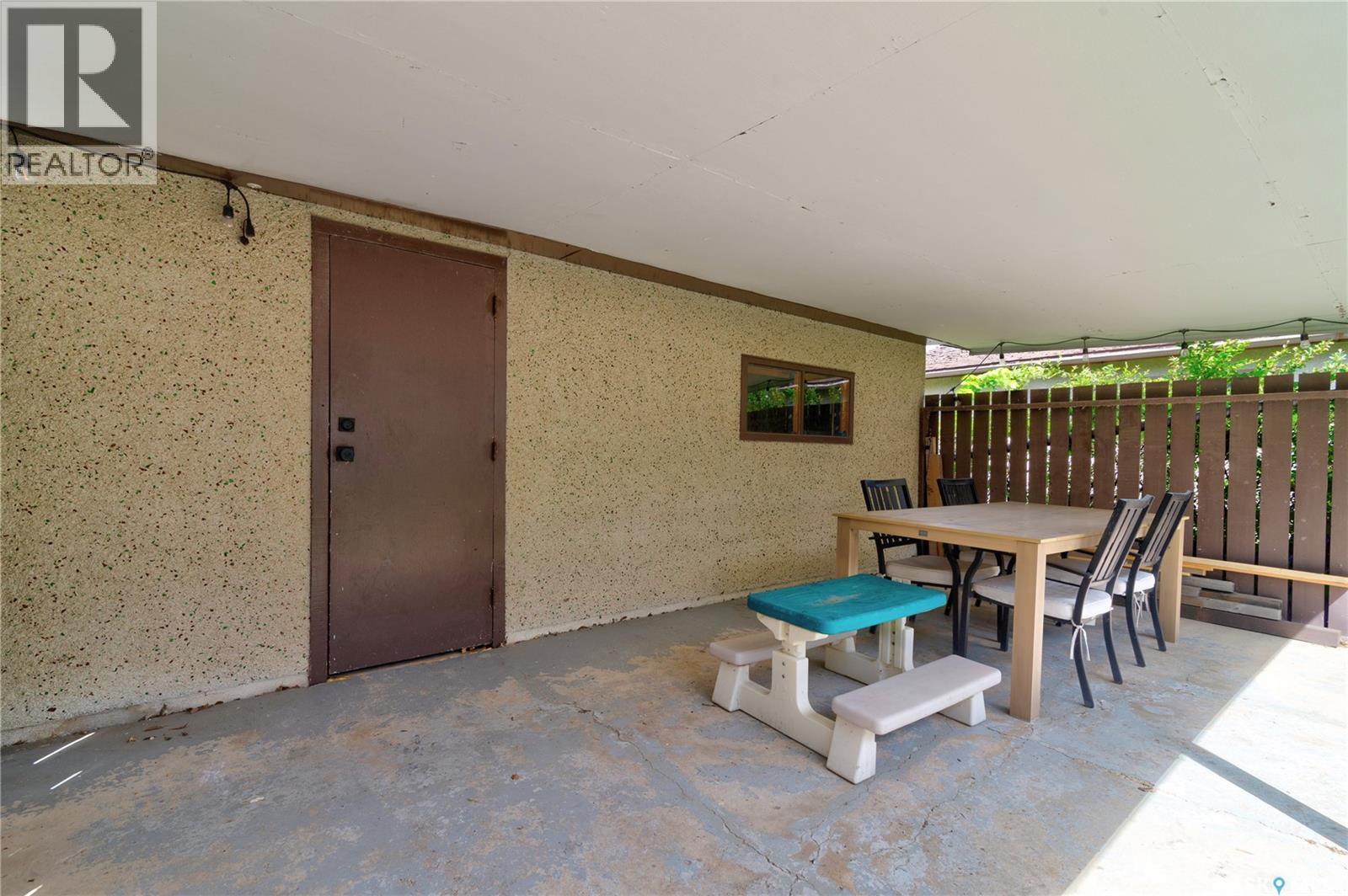 2552 Elliott Street E, Regina, SK