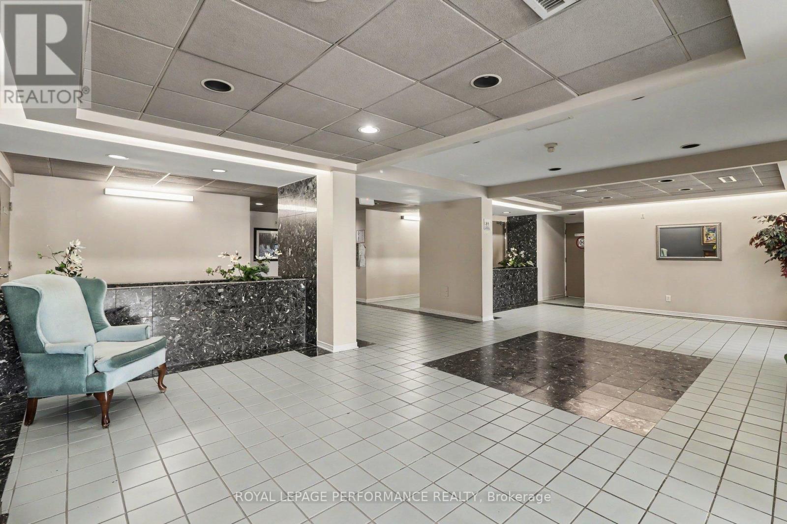 304 - 340 Centrum Boulevard, Ottawa, ON