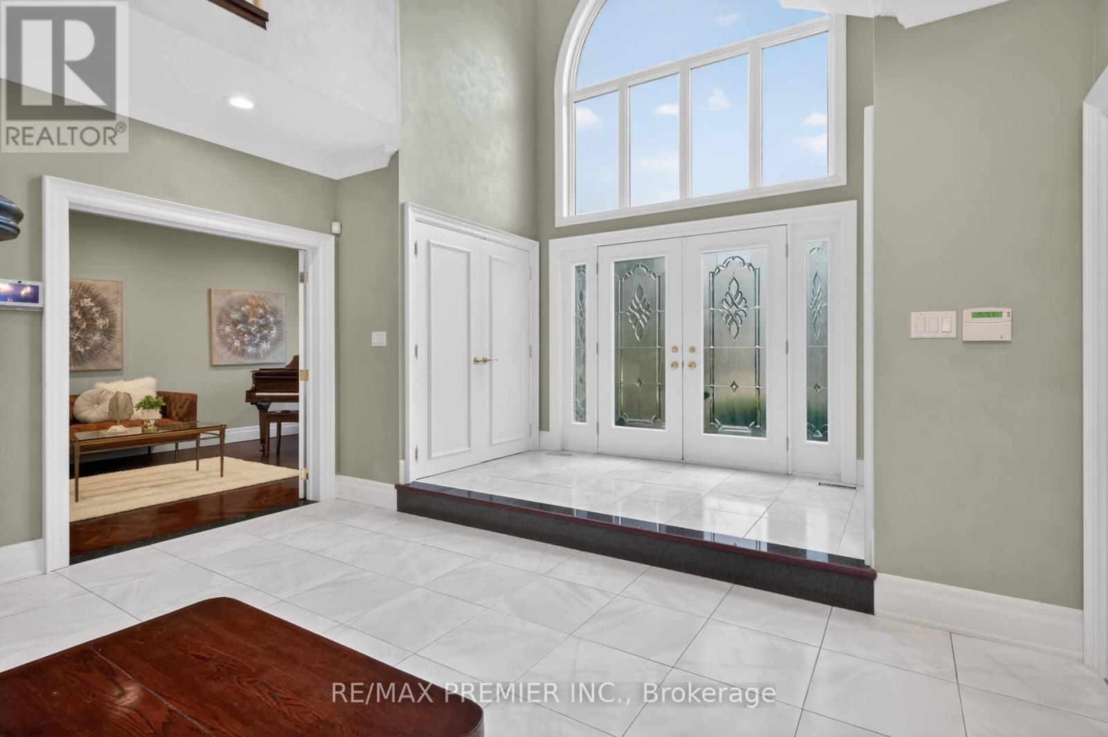 46 Deerchase Circle, Vaughan, ON