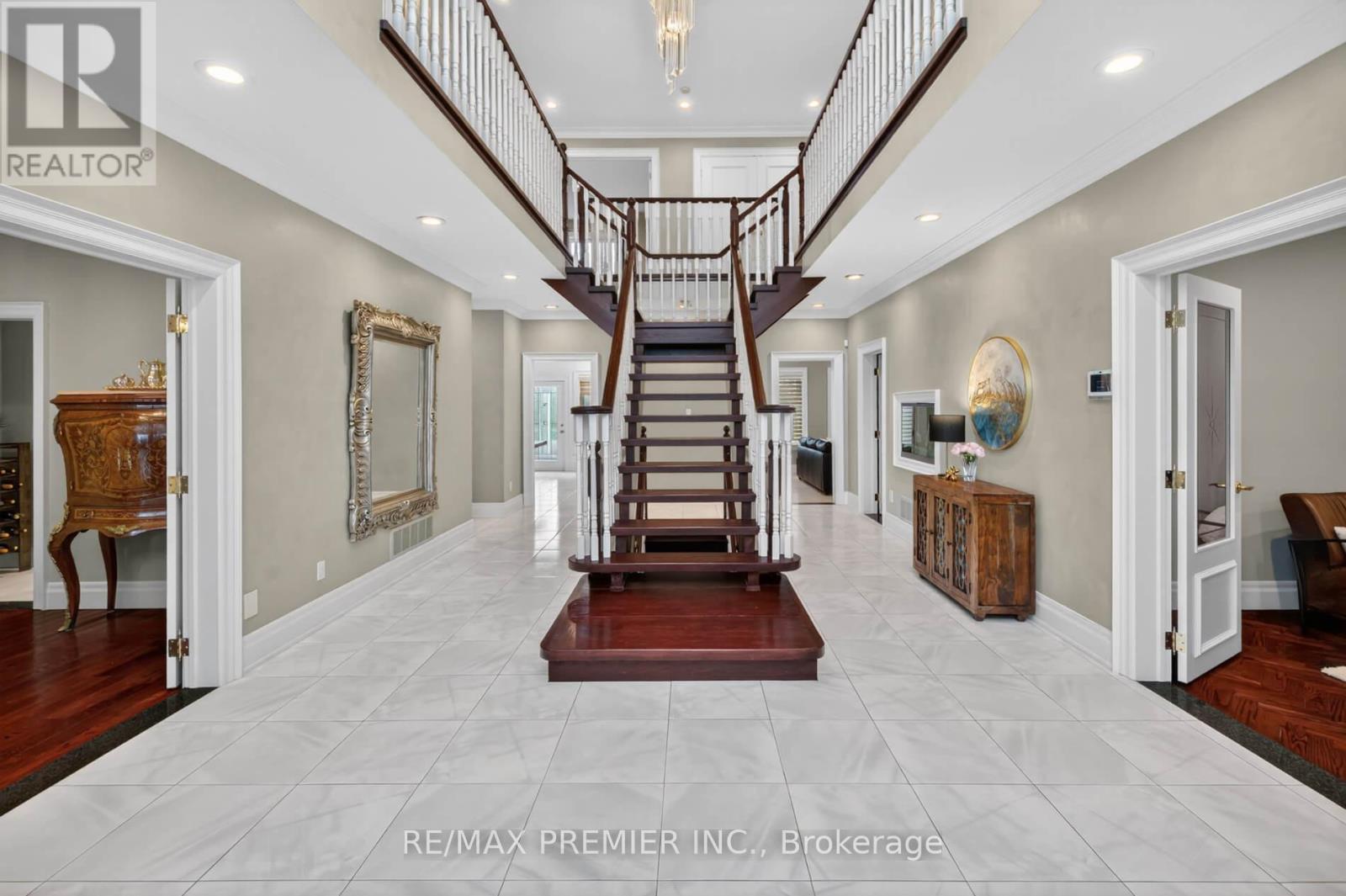 46 Deerchase Circle, Vaughan, ON