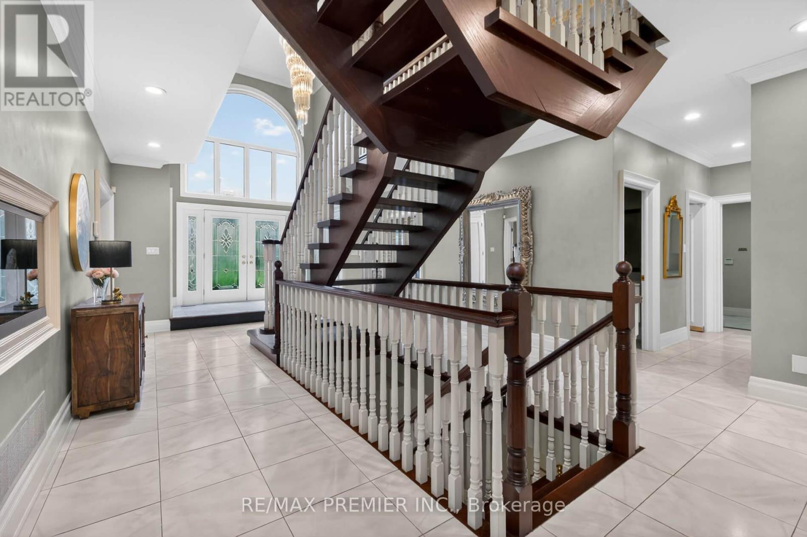 46 Deerchase Circle, Vaughan, ON