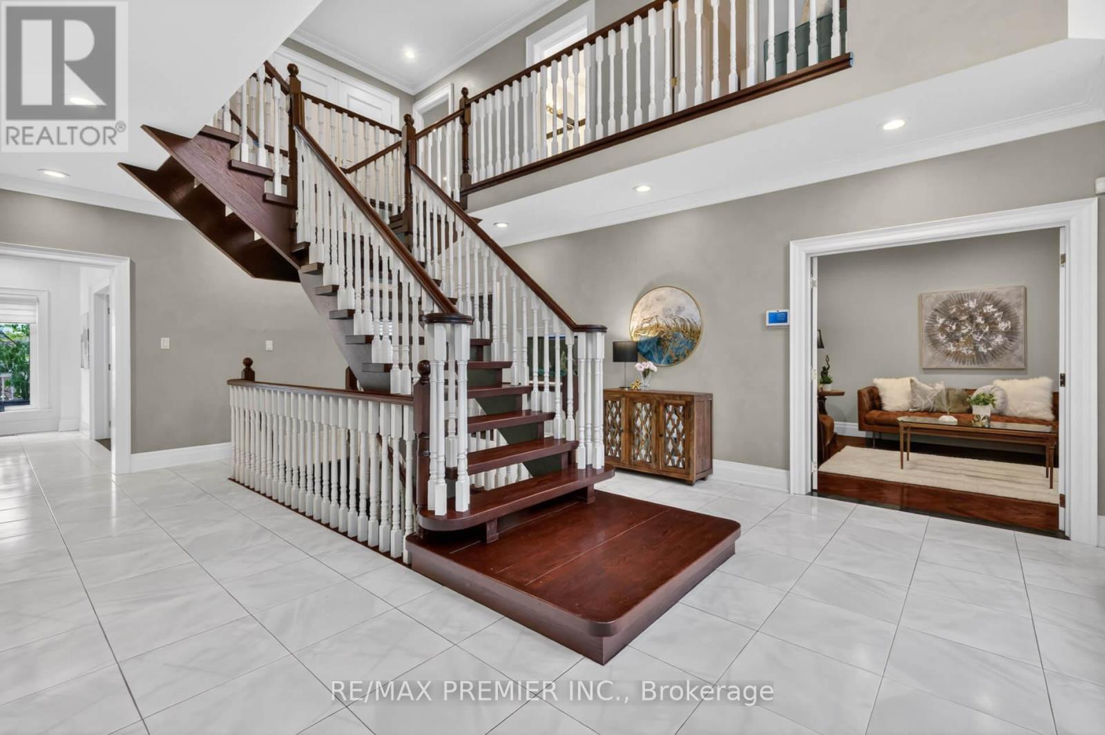 46 Deerchase Circle, Vaughan, ON