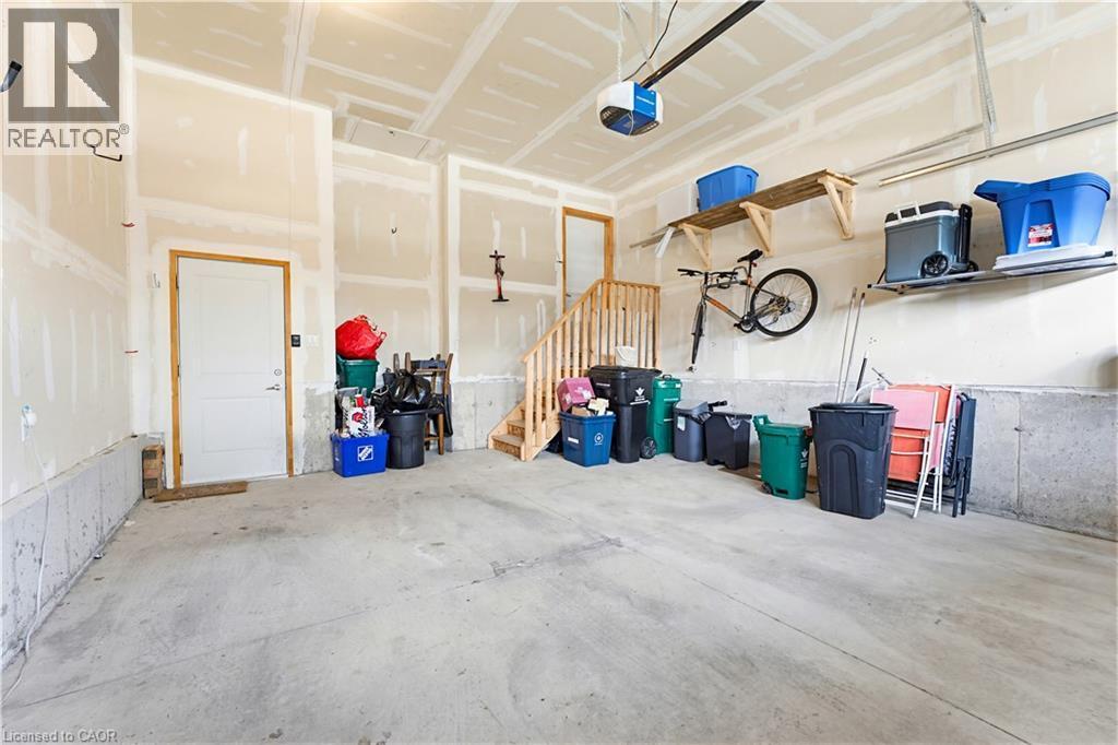 399 Greenfield Avenue, Kitchener, ON - Indoor Photo Showing Garage