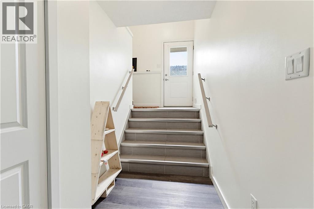 399 Greenfield Avenue, Kitchener, ON - Indoor Photo Showing Other Room