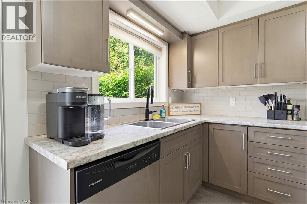 399 Greenfield Avenue, Kitchener, ON - Indoor Photo Showing Kitchen With Double Sink