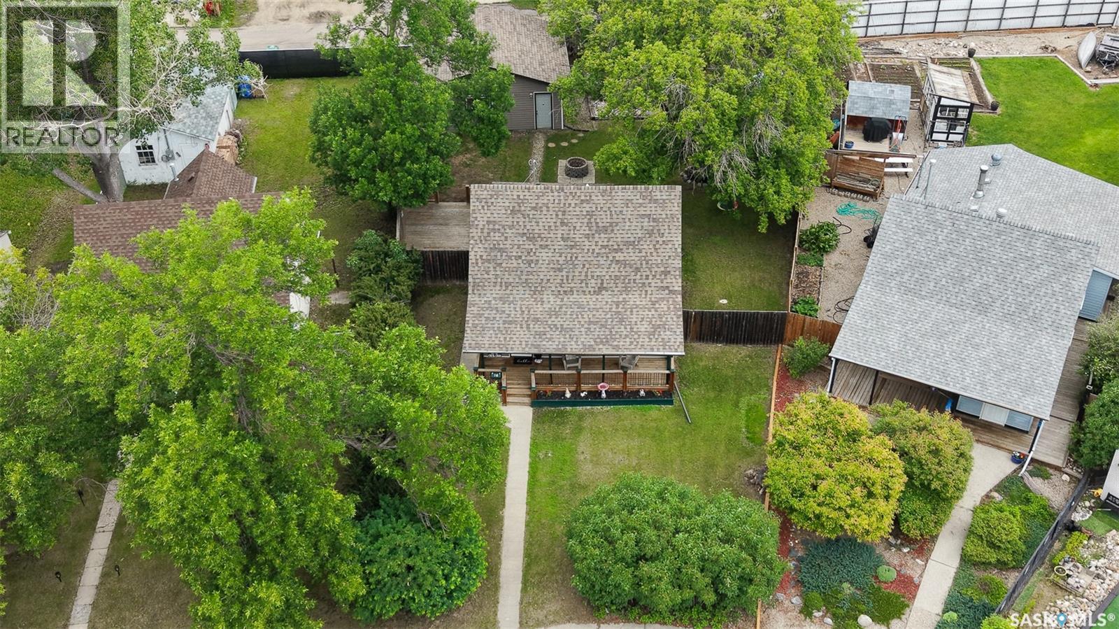 16 Cecil Crescent, Regina, SK