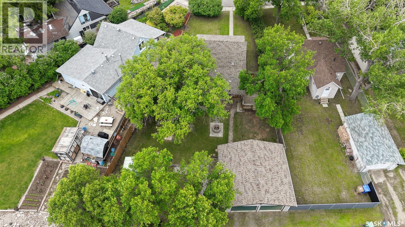 16 Cecil Crescent, Regina, SK