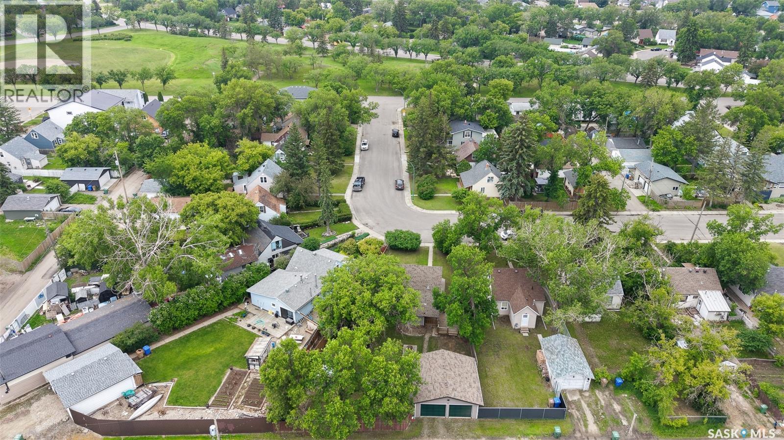 16 Cecil Crescent, Regina, SK