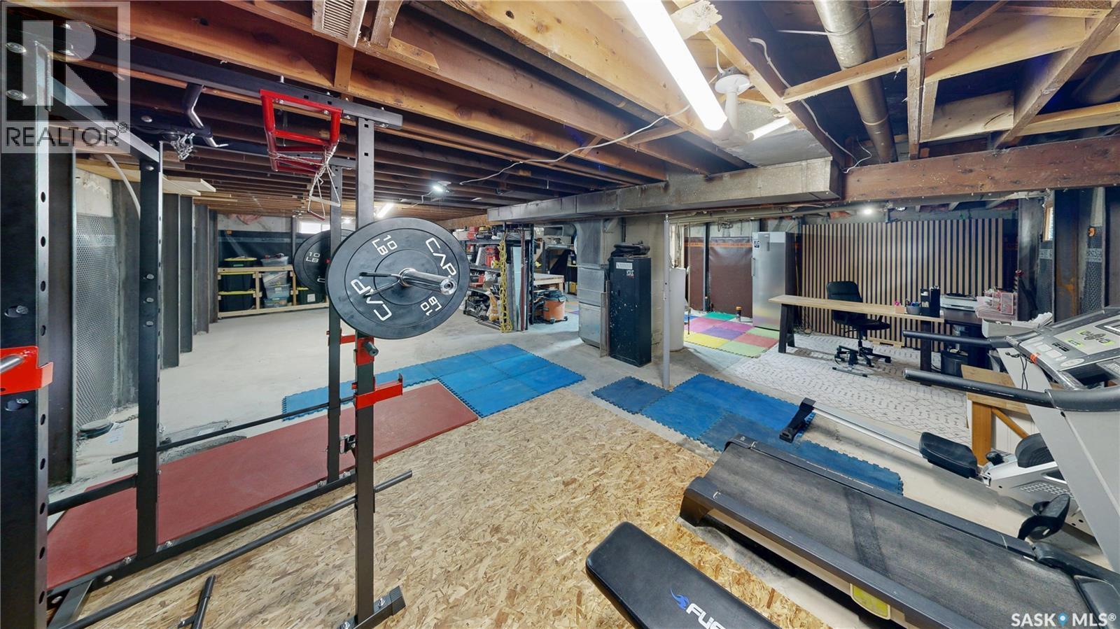 1912 Grant Drive, Regina, SK