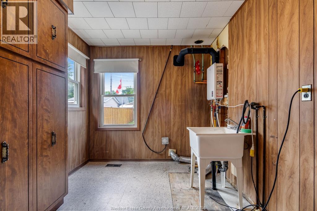 3793 Vaughan, Windsor, ON