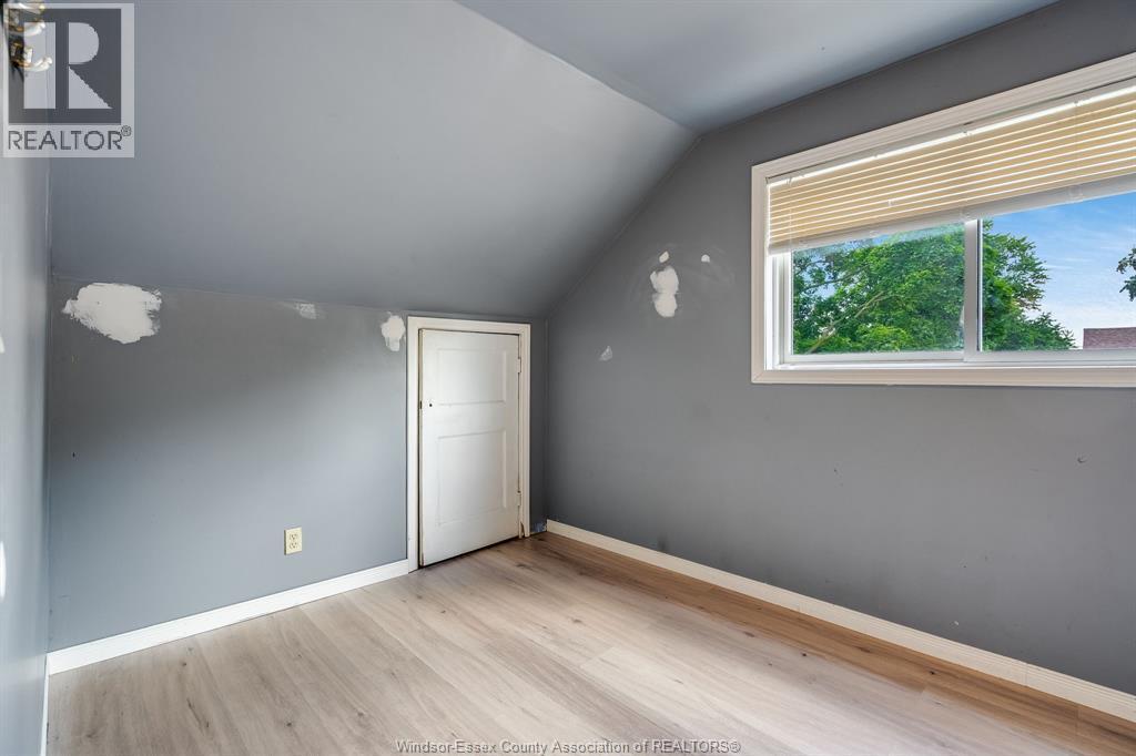 3793 Vaughan, Windsor, ON