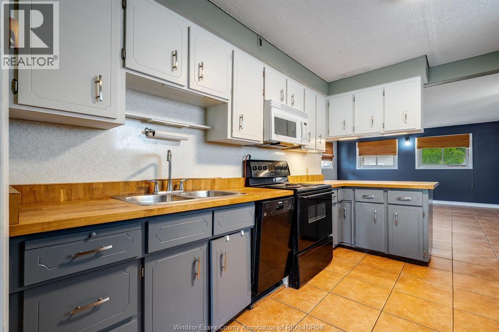 3793 Vaughan, Windsor, ON