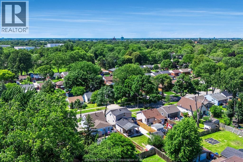 3793 Vaughan, Windsor, ON