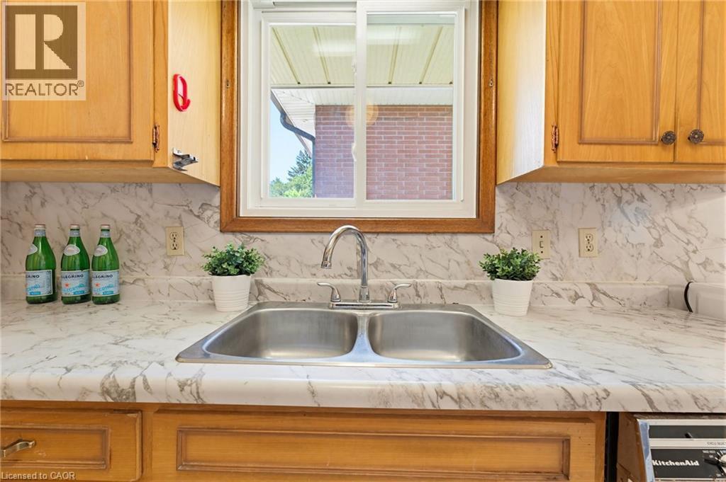 34 Volta Avenue, Kitchener, ON