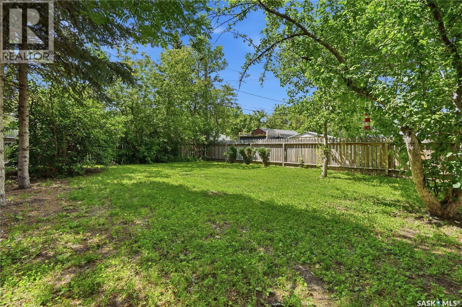 87 Yarnton Crescent, Regina, SK