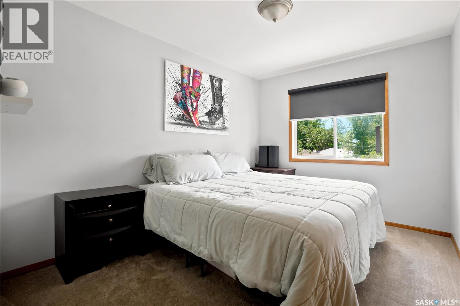 87 Yarnton Crescent, Regina, SK