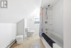 Ensuite -
