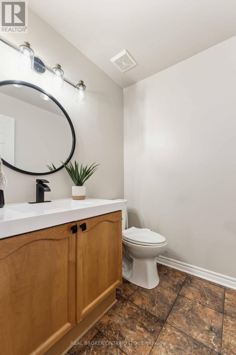 51 Denton Way, Ottawa, ON