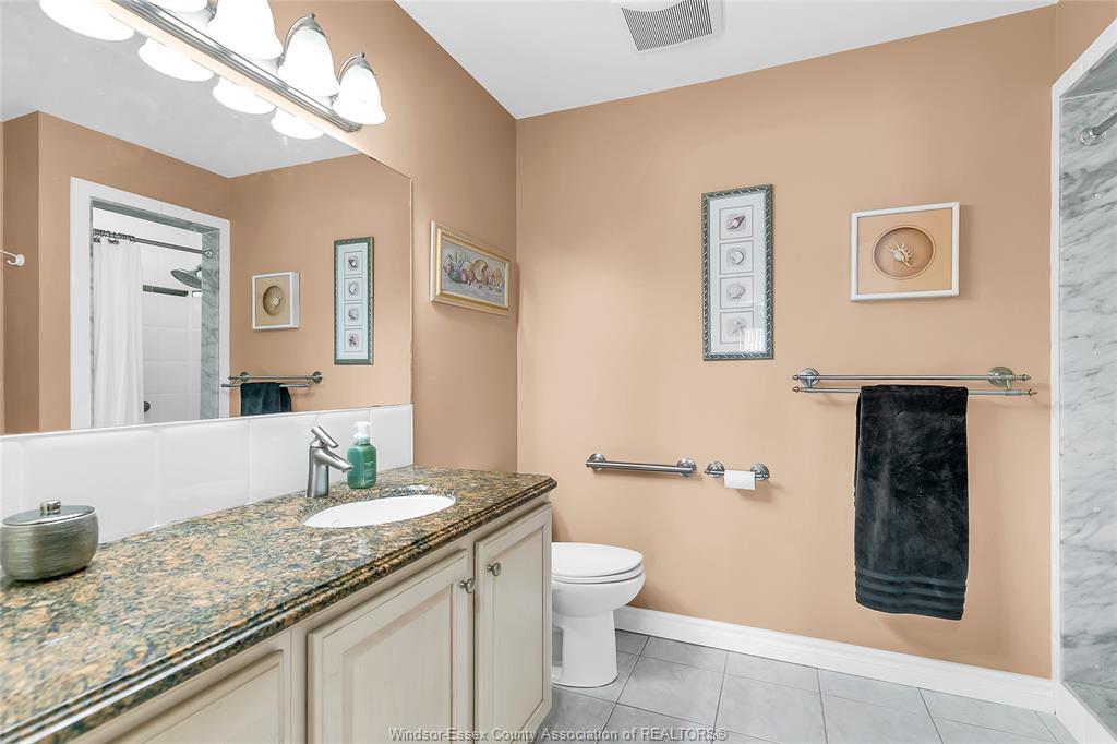 1385 Imperial Crescent, Windsor, ON