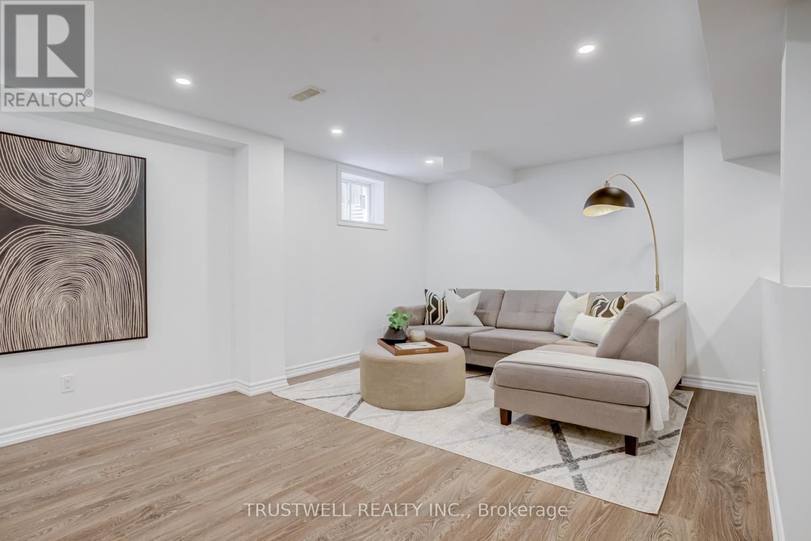 334 Trudeau Drive, Milton, ON