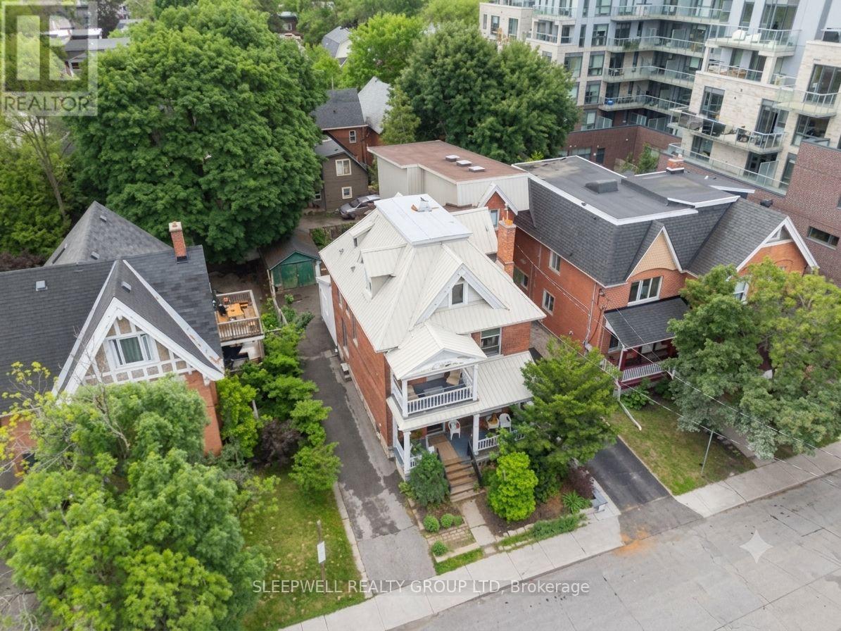 86 Fourth Avenue, Ottawa, ON