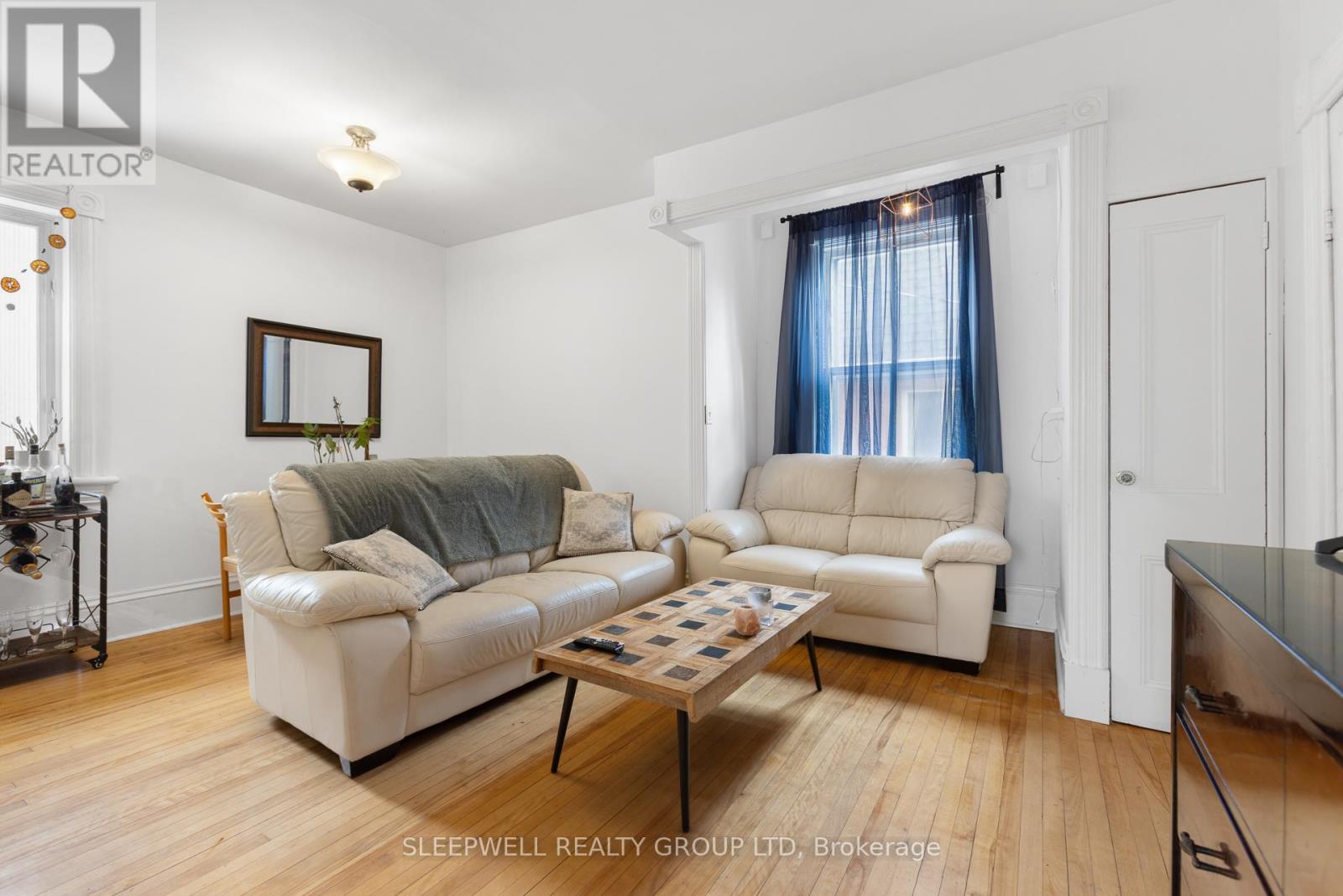 86 Fourth Avenue, Ottawa, ON